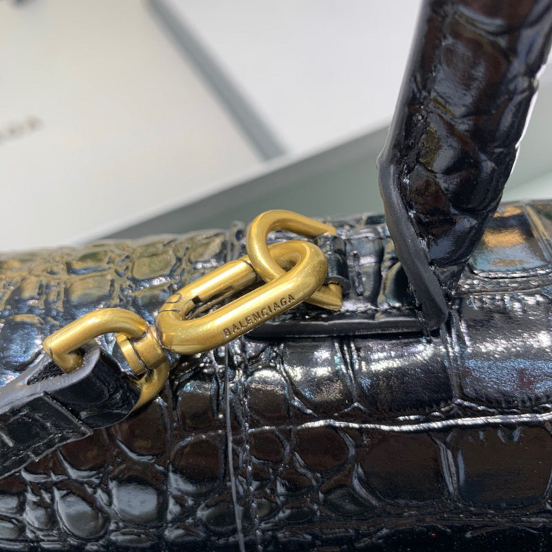 Contemporary Premium PU Leather Handbag - Versatile Everyday Design | Women's Everyday Carry Handbag #532 - hardware and detail close-up (image 5) of designer-inspired handbag