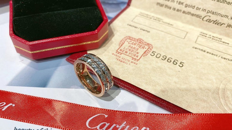 Front view of Cartier unisex jewelry piece