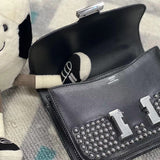  versatile tote bag detail view showing craftsmanship 8
