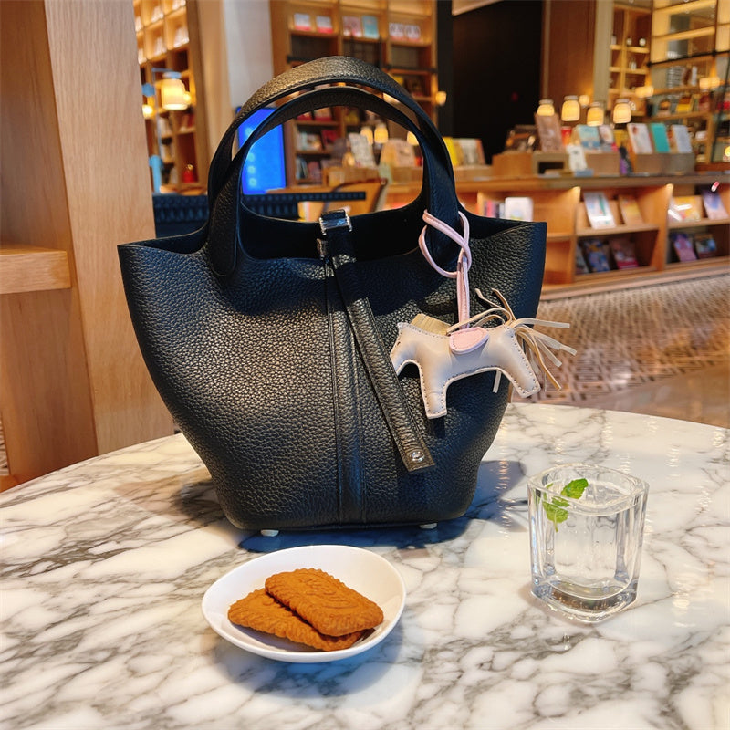 Elegant bag women's premium everyday handbag