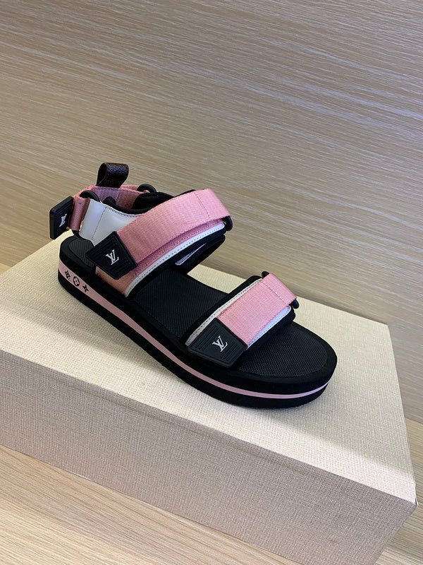 Louis Vuitton Grey Pointed-Toe Flats - Angled View