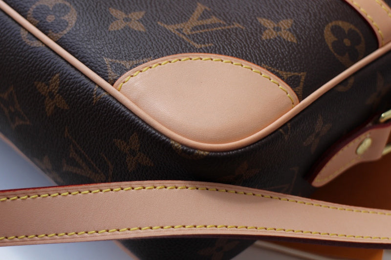 Front view of modern sleek women's handbag – women's premium purse