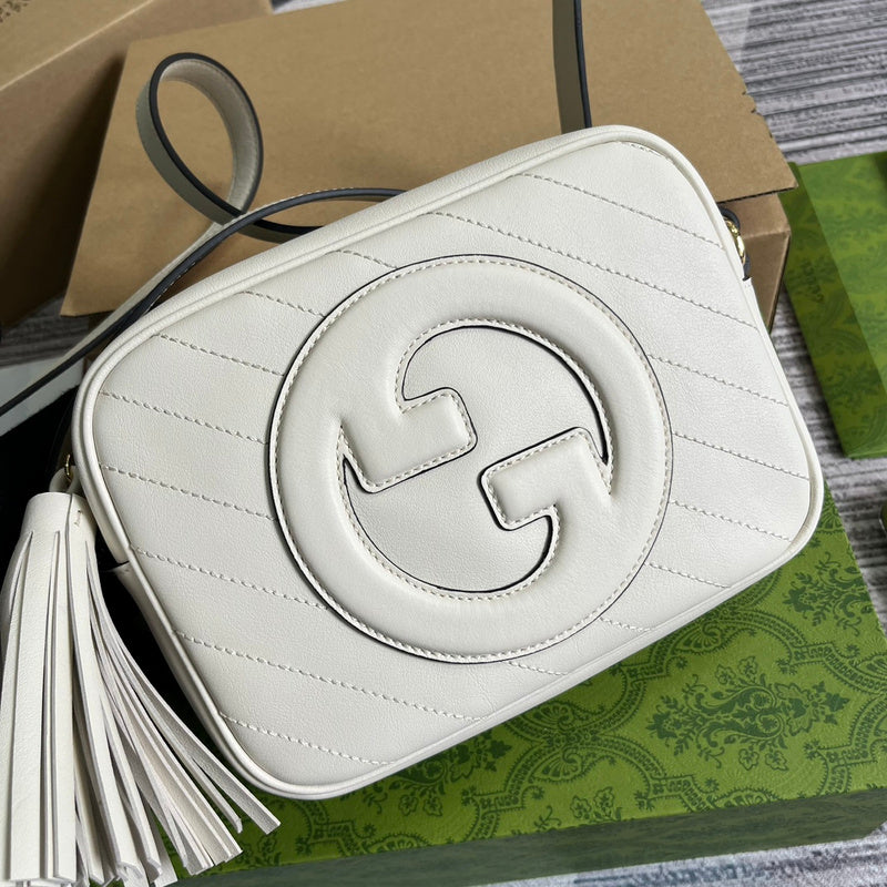 Handle and strap detail of statement chic women's handbag – women's designer-style accessory