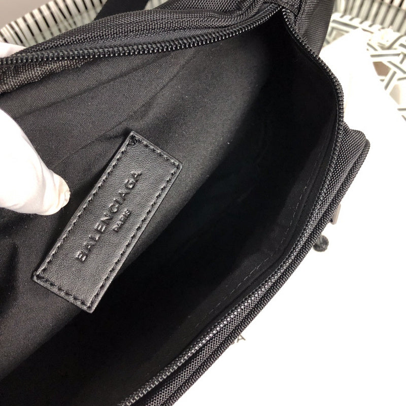 Close-up detail of structured polished women's handbag – women's luxury handbag
