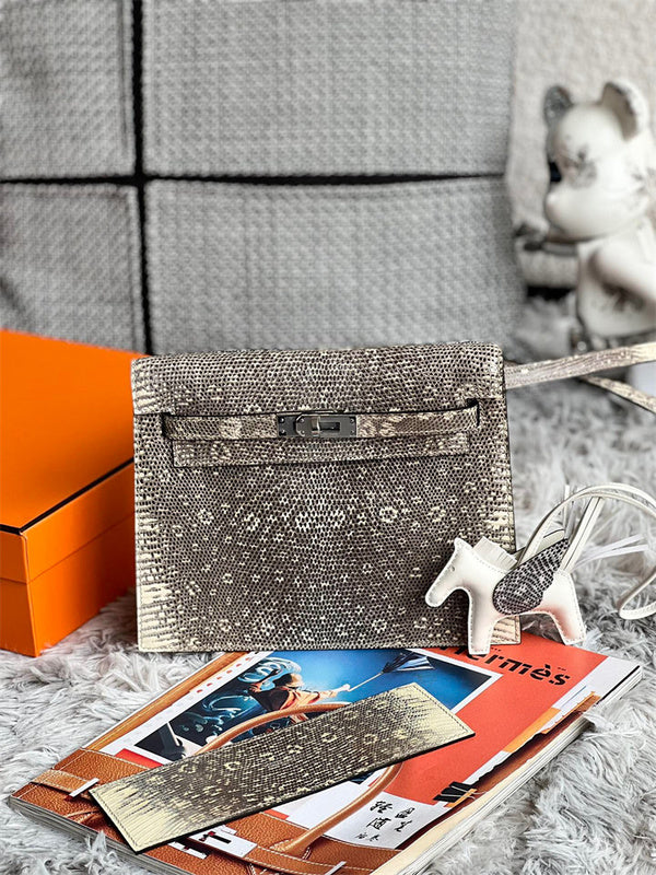  Understated top-handle bag carried on shoulder