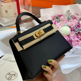  shoulder bag interior and compartment view 9