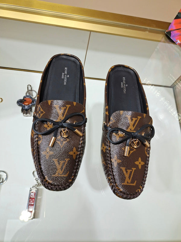 Louis Vuitton shoes Style 214 - sole and craftsmanship detail