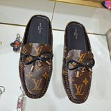 Louis Vuitton shoes Style 214 - sole and craftsmanship detail