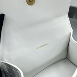 Zivas Charm Sleek Silhouette Fashion Handbag (Polished Everyday Piece) – Detail View
