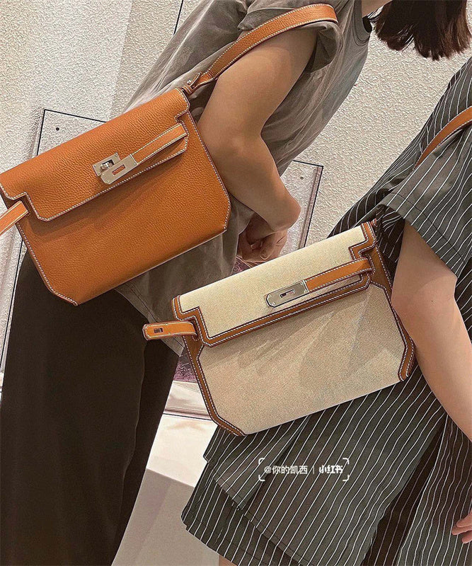  Polished satchel front view