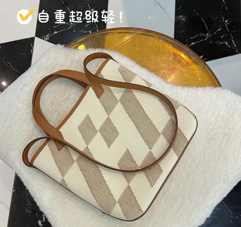 Interior view of timeless premium bag
