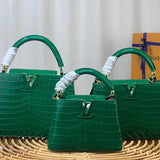  Chic handbag carried on shoulder