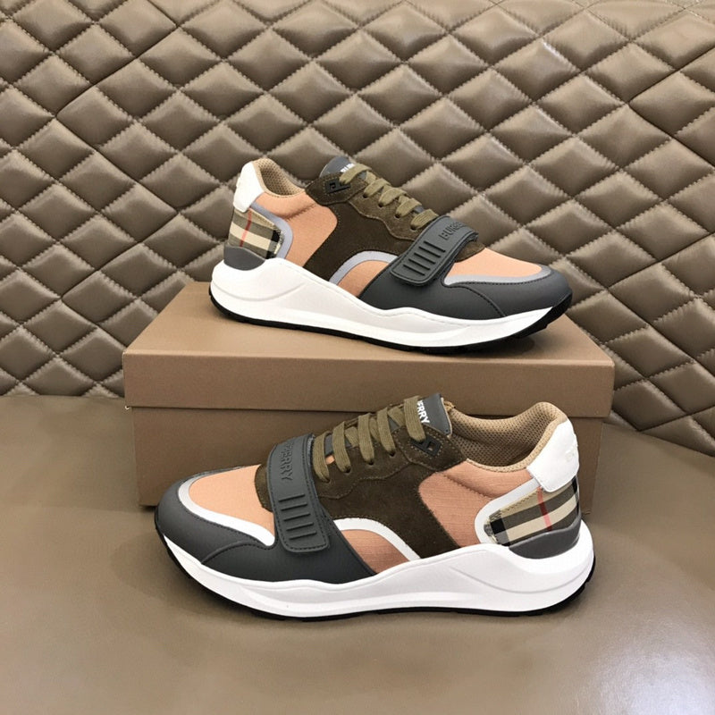 Burberry shoes Style 317 - packaging and accessories