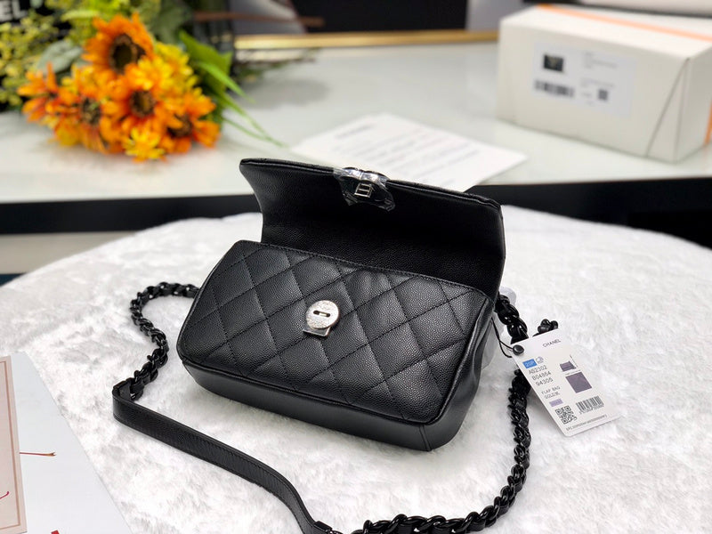  women's handbag, mid design, view 7