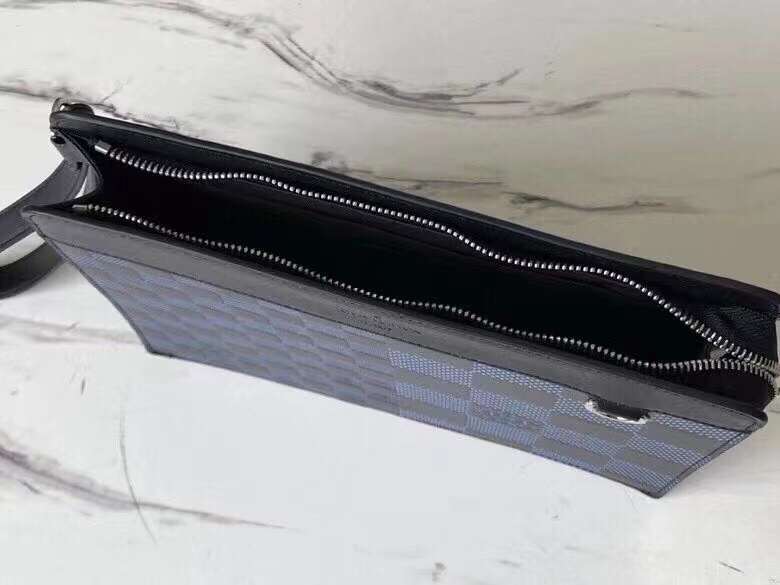 Front view of modern premium women's handbag – women's luxury handbag