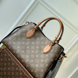  top-handle bag interior and compartment view