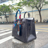 Tailored bag women's premium everyday handbag