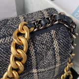 Zivas Charm Timeless Appeal Designer Handbag (Structured Everyday Essential) – Close-Up Detail
