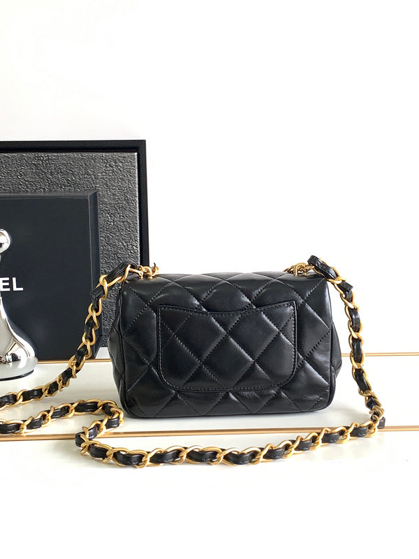  women's handbag, versatile design, view 4