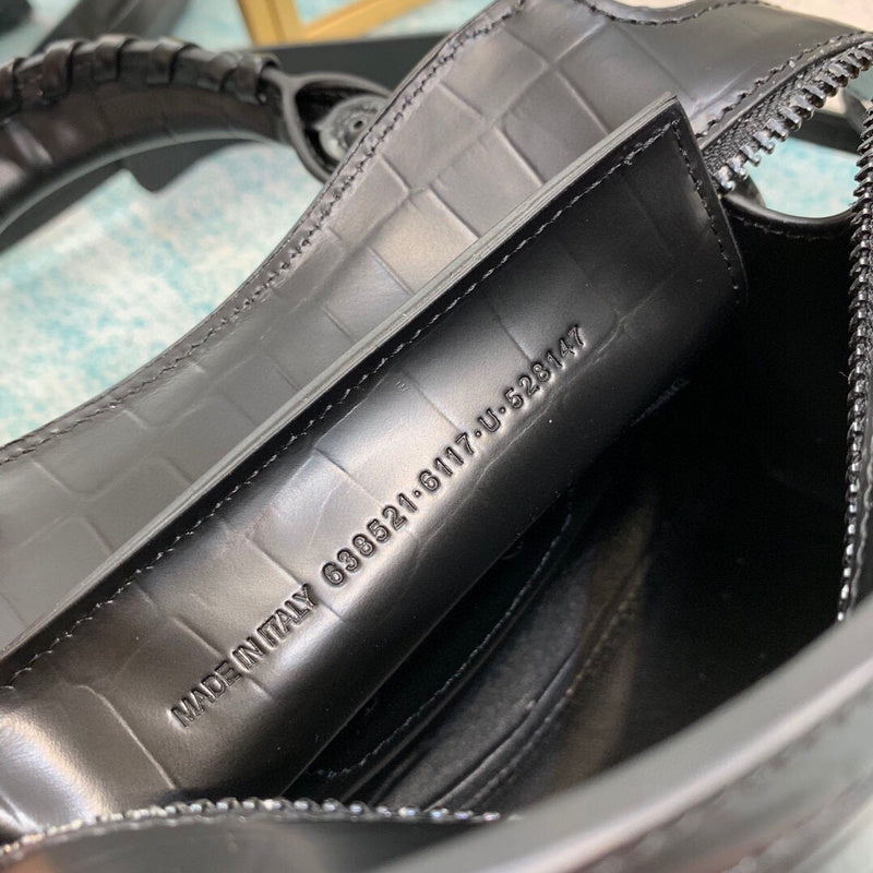 Polished Premium PU Leather Handbag - Refined Silhouette | Women's Designer-Inspired Purse #668 - product detail shot (image 10) of designer-inspired handbag