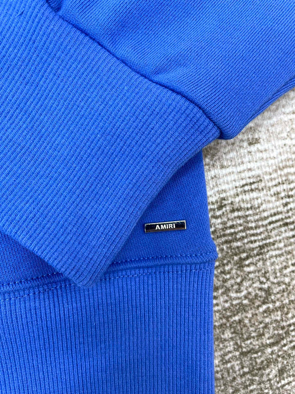 Styling view of Amiri luxury piece style No.060