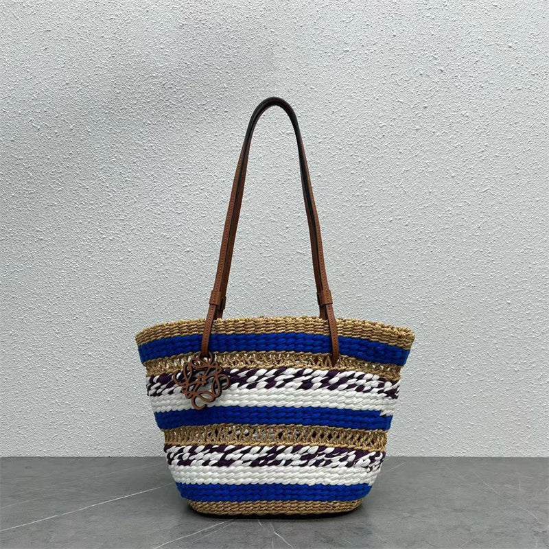 Ziva's Charm handbag – front view (35cm*19cm*24cm)