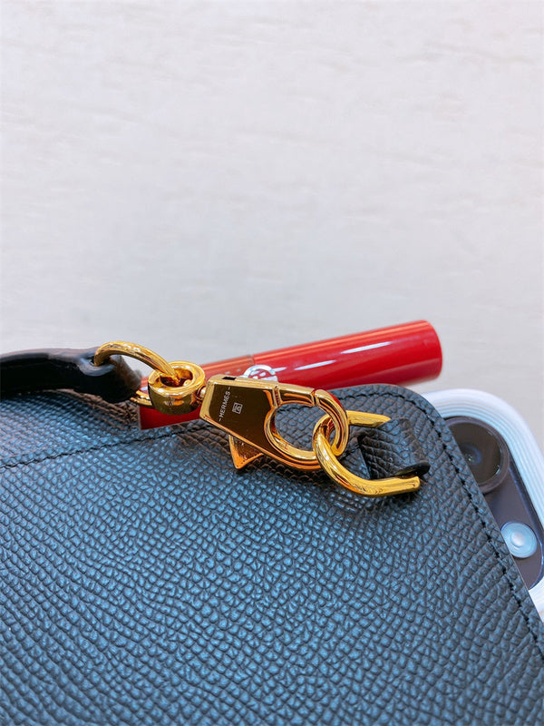 Side view of balanced structured handbag
