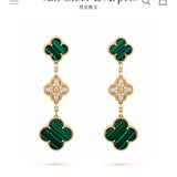Close-up detail view of Van Cleef & Arpels unisex jewelry piece
