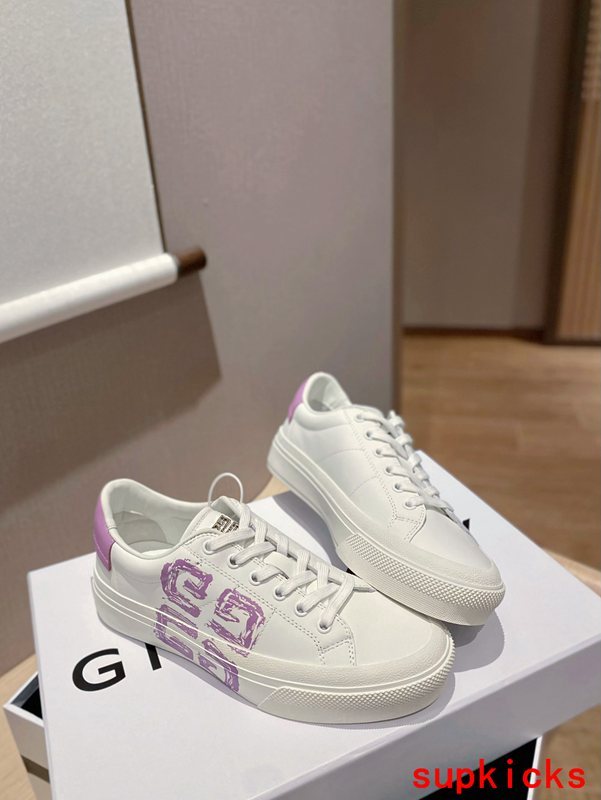 Givenchy shoes Style 002 - packaging and accessories