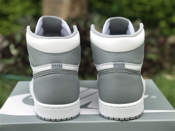 Nike two-tone luxury sneakers view 9 breathable knit upper