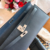 handbag interior and compartment view 9