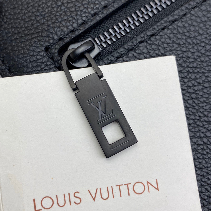 Handle and strap detail of elevated sleek women's handbag – women's designer-style accessory