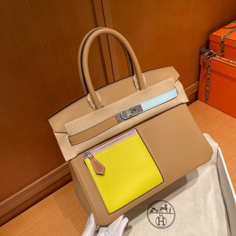 Timeless handbag styled for everyday wear