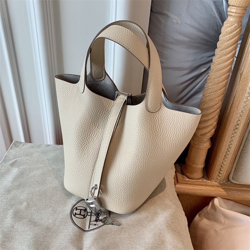Sculpted bag women's premium everyday handbag