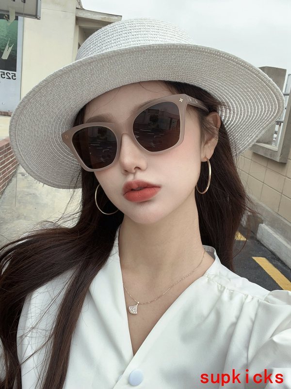 Full view of Louis Vuitton unisex sunglasses