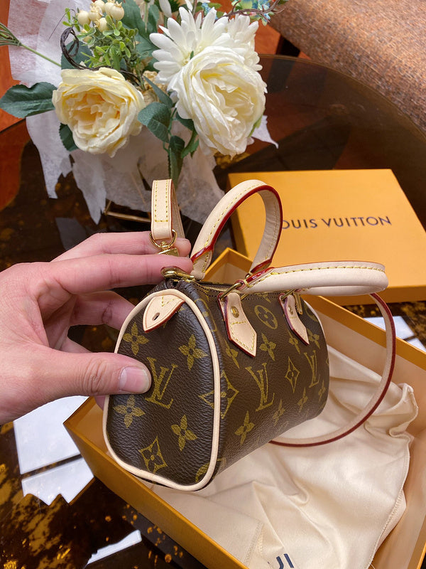Close-up detail of chic sleek women's handbag – women's statement bag