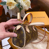 Close-up detail of chic sleek women's handbag – women's statement bag