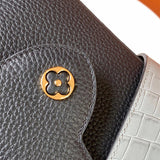  everyday bag close-up of hardware and finish 23