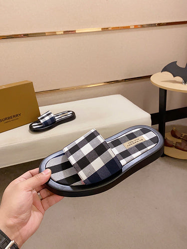 Burberry shoes Style 020 - texture and material detail