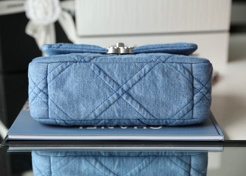  mid purse view 10