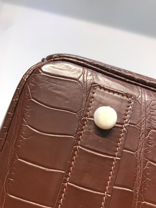Interior view of sophisticated premium bag