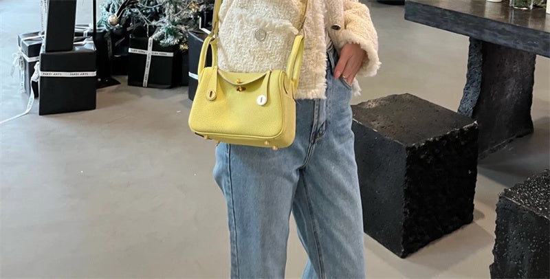  Sleek structured bag front view