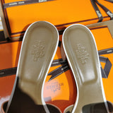 Hermes sandals Style 018 - top view showing design