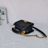  versatile purse view 6