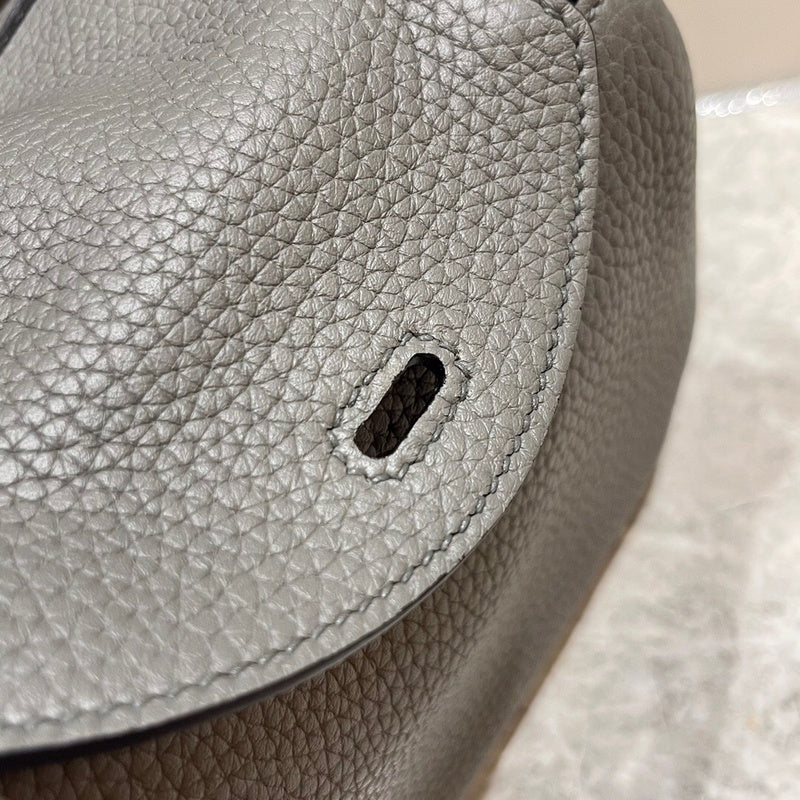 Sophisticated bag women's premium everyday handbag