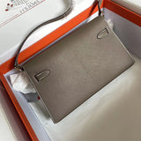  everyday bag interior and compartment view 15