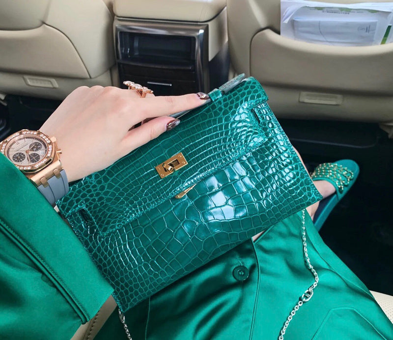 Smart bag shown from front angle