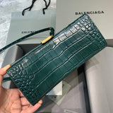 Polished Faux Leather Handbag - Smooth Faux-Leather Exterior | Women's Everyday Carry Handbag #580 - hardware and detail close-up (image 5) of designer-inspired handbag