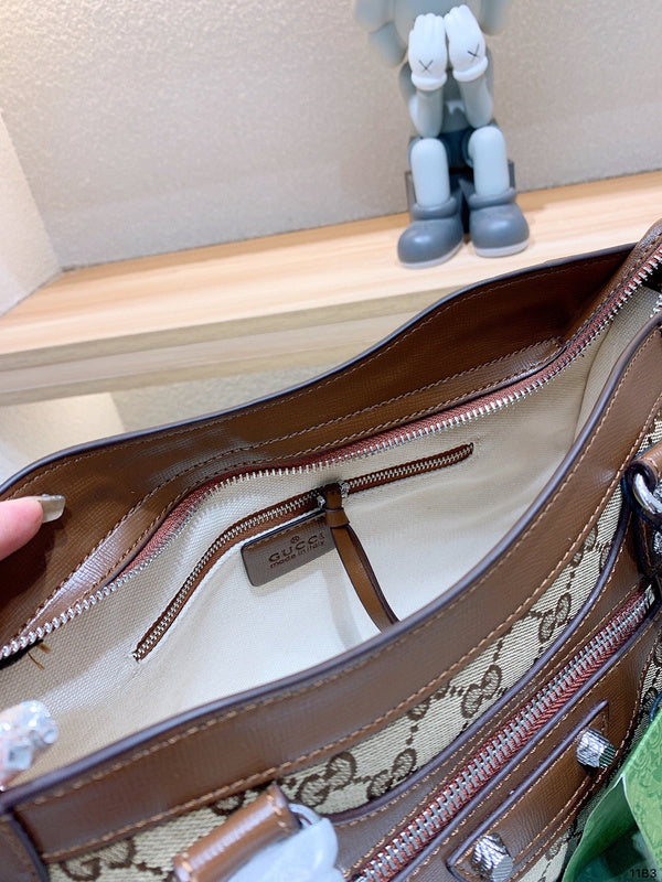 Ziva's Charm handbag – lifestyle view (one versatile size)