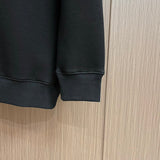 Styling view of Burberry luxury piece style No.439